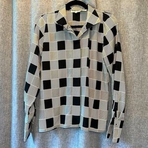 WOMEN'S Regina Porter Button Down Top Size 4